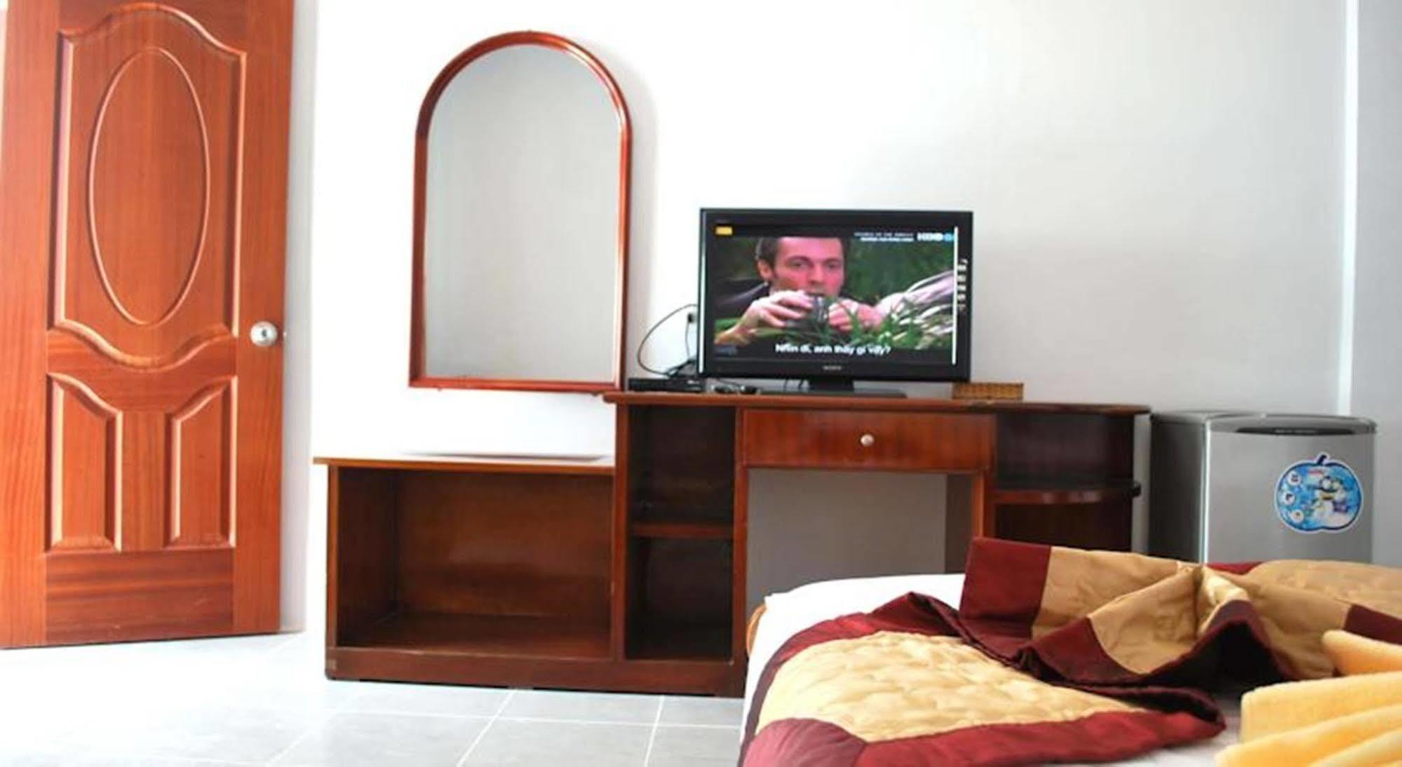 Phi Yen Hotel Chi Khu Co Ong Екстериор снимка